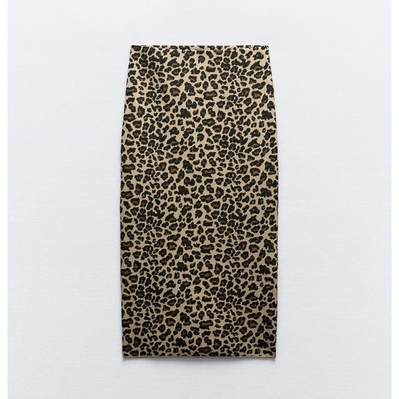 Zara Animal Print Stretch Knit Skirt - Picture 4 of 8